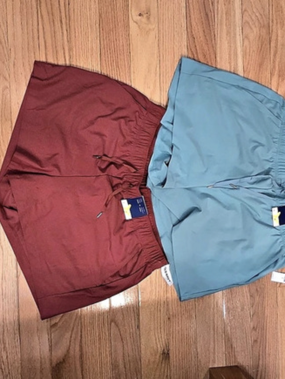 Old Navy
Women's Athletic Shorts 2-Pack XL NWT